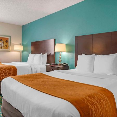 Comfort Inn & Suites Fort Lauderdale West Turnpike Lauderdale Lakes Dış mekan fotoğraf