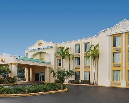 Comfort Inn & Suites Fort Lauderdale West Turnpike Lauderdale Lakes Dış mekan fotoğraf
