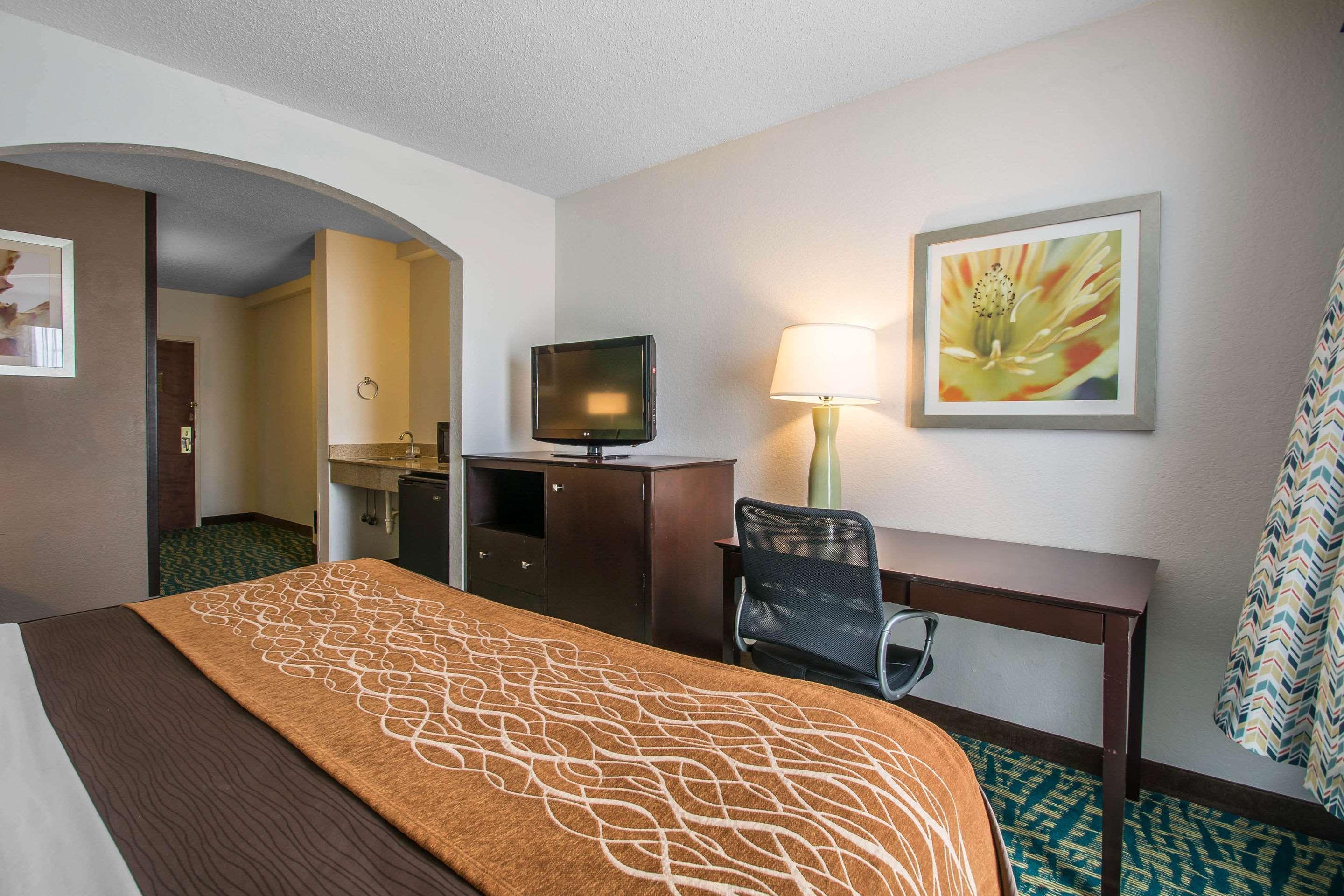 Comfort Inn & Suites Fort Lauderdale West Turnpike Lauderdale Lakes Dış mekan fotoğraf