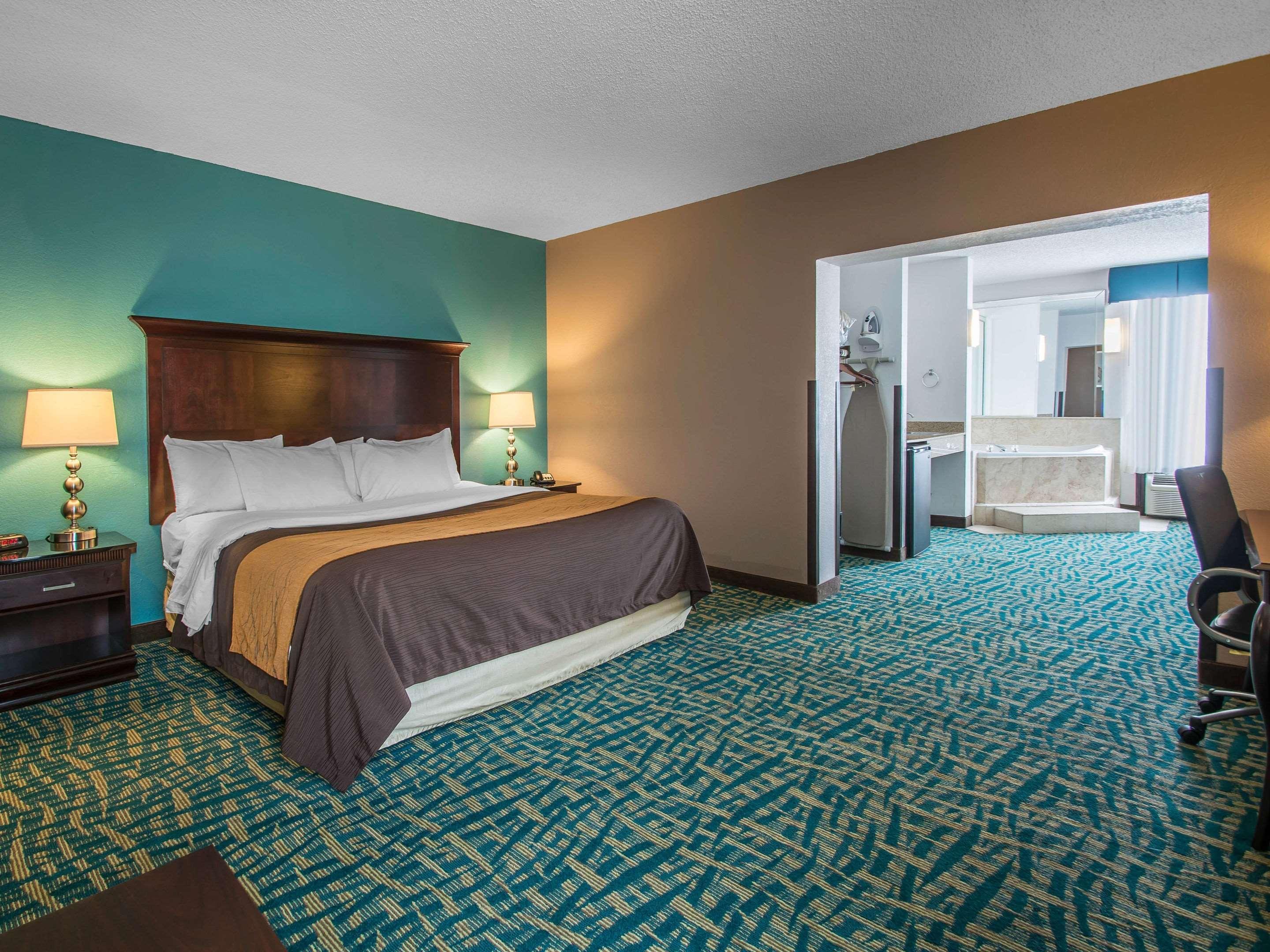 Comfort Inn & Suites Fort Lauderdale West Turnpike Lauderdale Lakes Dış mekan fotoğraf