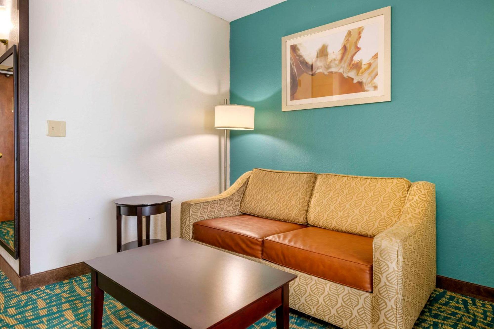 Comfort Inn & Suites Fort Lauderdale West Turnpike Lauderdale Lakes Dış mekan fotoğraf